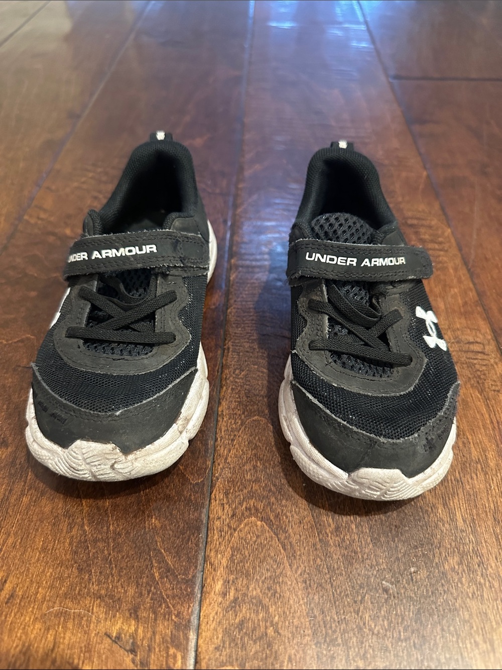 Under Armour Toddler Black and White Kids Velcro Sneakers